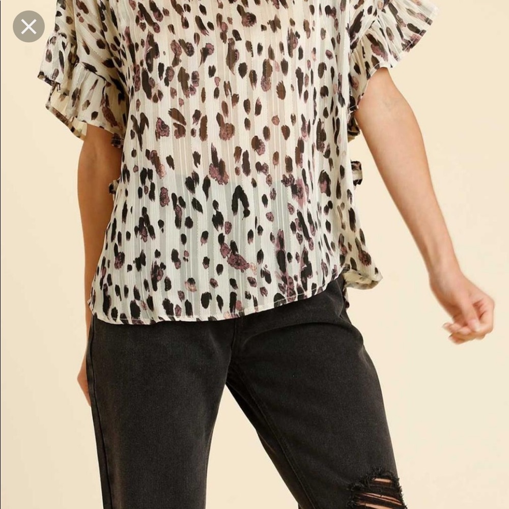 Umgee White Mix Animal Print Top